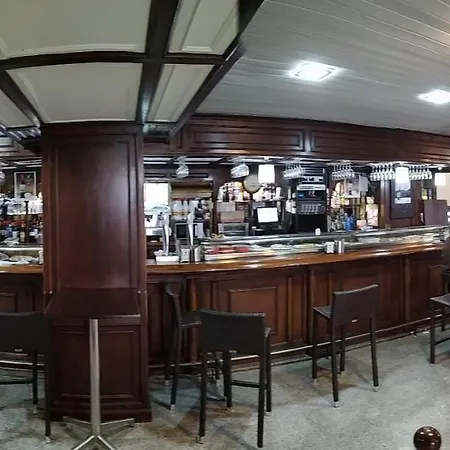 El Arco Pensjonat Almazán